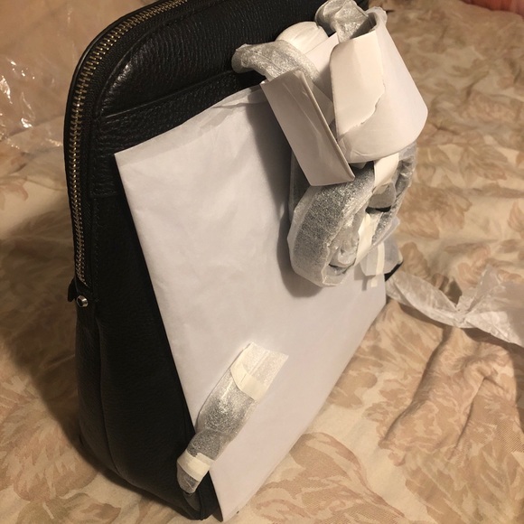 Mk rhea slim Backpack ๐ - Picture 3 of 8